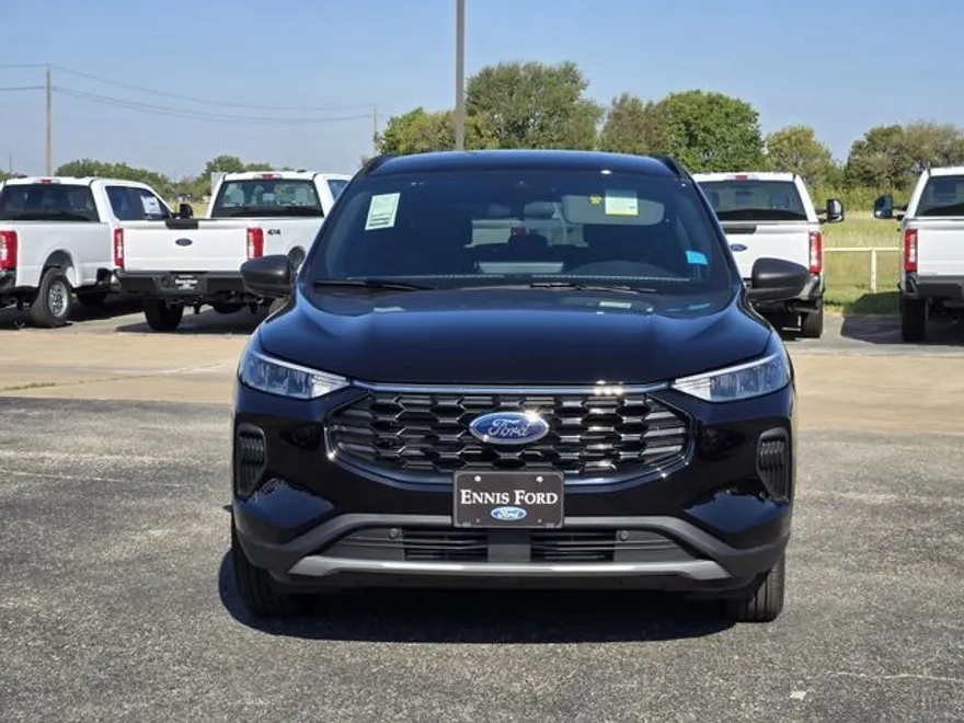 2026 Ford Escape ST-Line photo 1