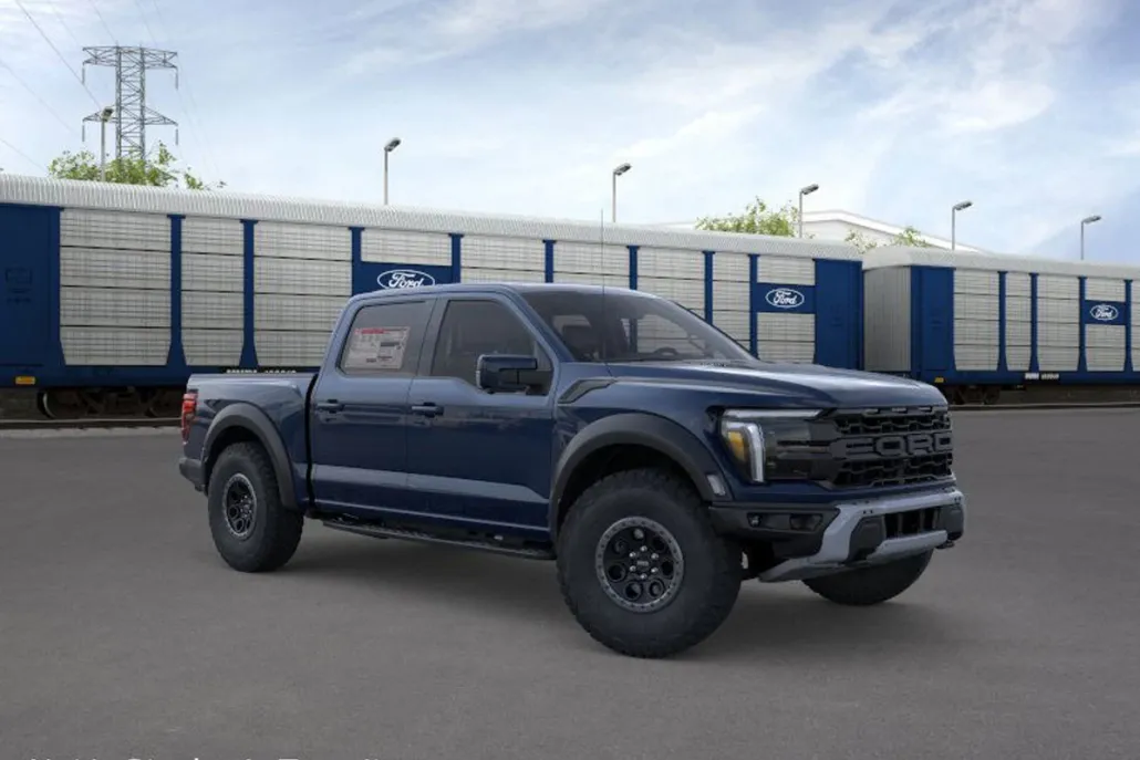 2025 Ford F-150 Raptor photo 1