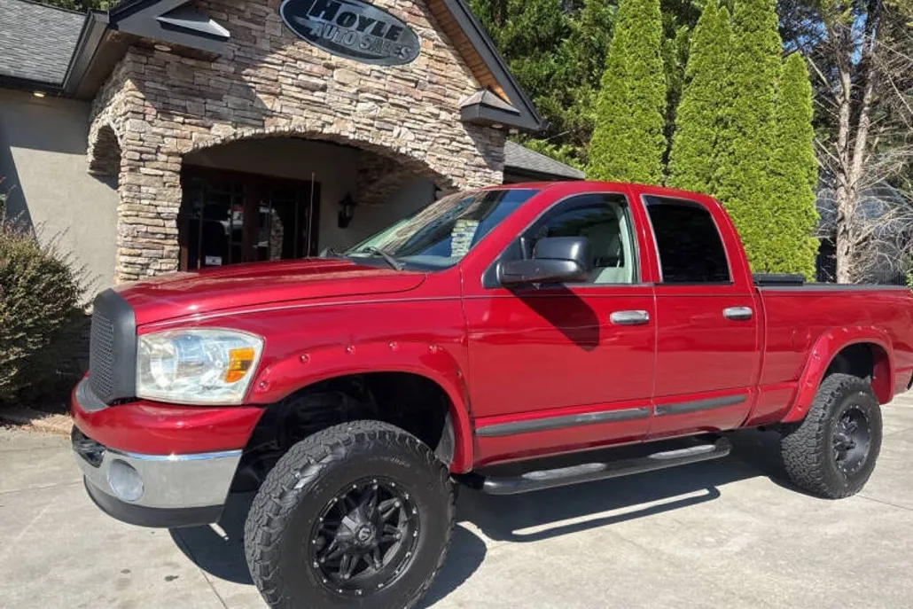 2007 Dodge Ram ST photo 1