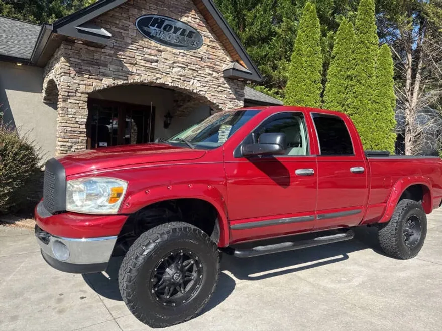 2007 Dodge Ram ST photo 1