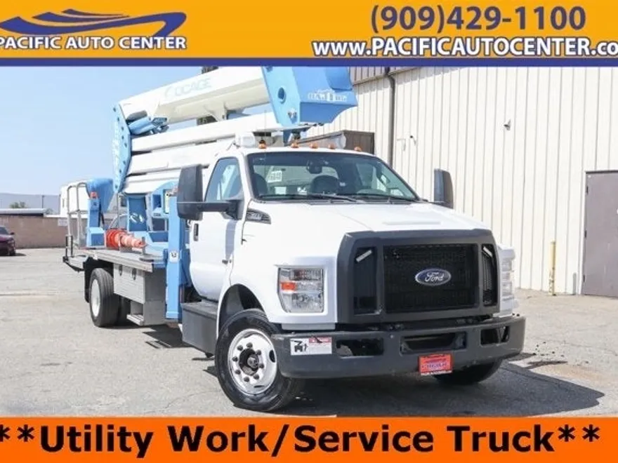 2019 Ford F-650 photo 1
