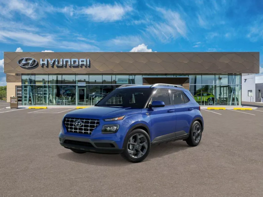 2025 Hyundai Venue SEL photo 1
