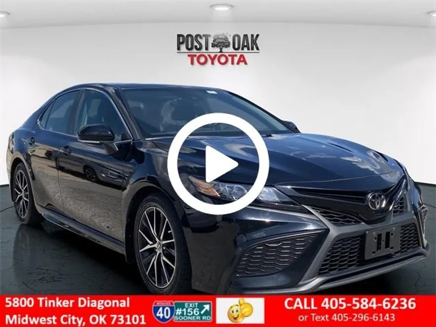 2023 Toyota Camry SE photo 1