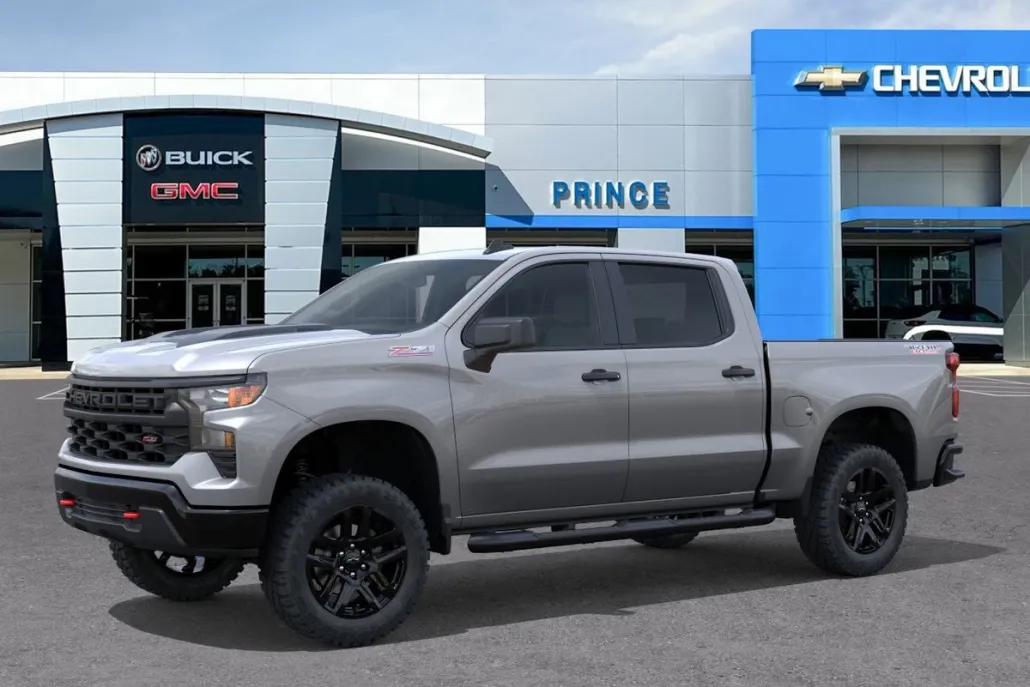 2026 Chevrolet Silverado 1500 Custom Trail Boss photo 1