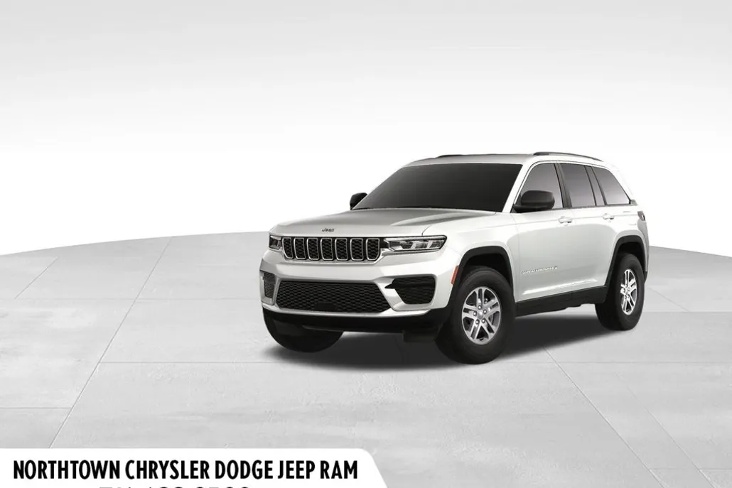 2025 Jeep Grand Cherokee Laredo Altitude photo 1