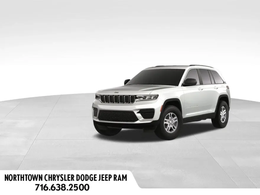 2025 Jeep Grand Cherokee Laredo Altitude photo 1