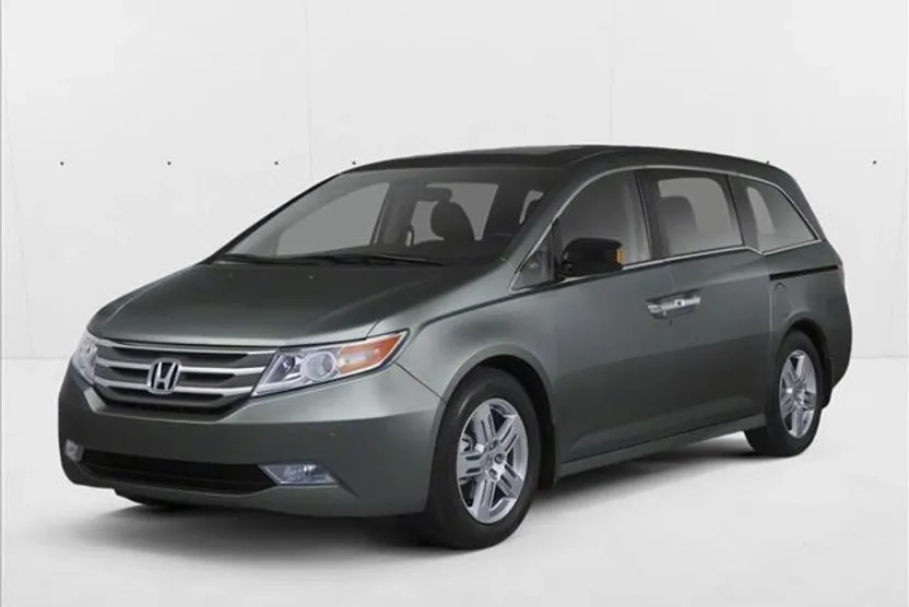 2012 Honda Odyssey Touring photo 1