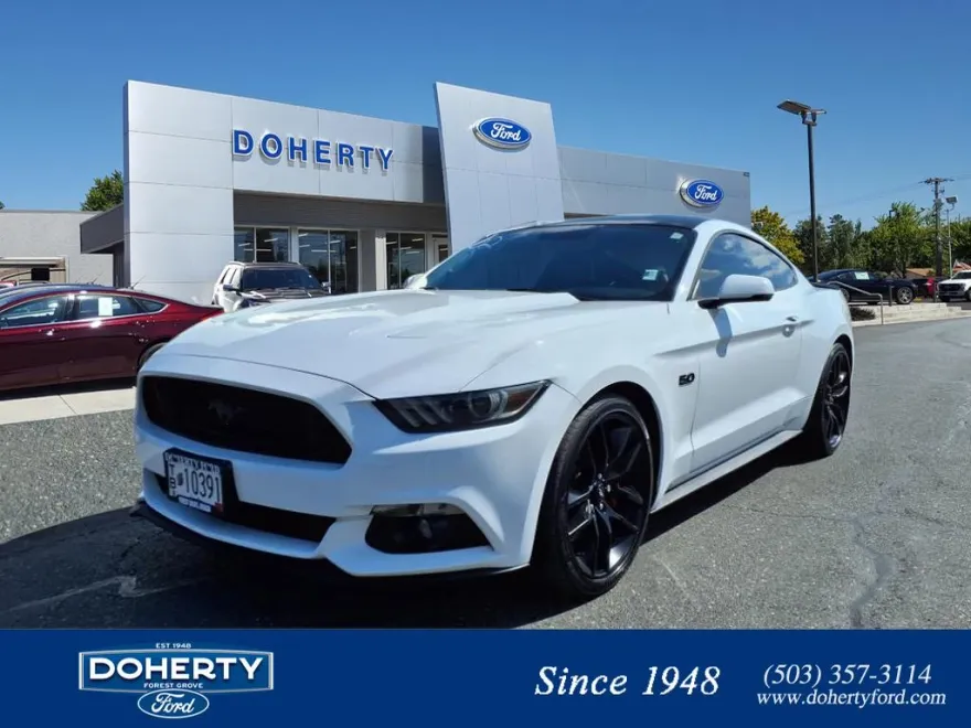 2017 Ford Mustang GT Premium photo 1