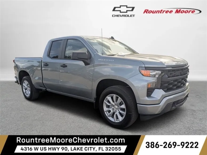 2026 Chevrolet Silverado 1500 Custom photo 1