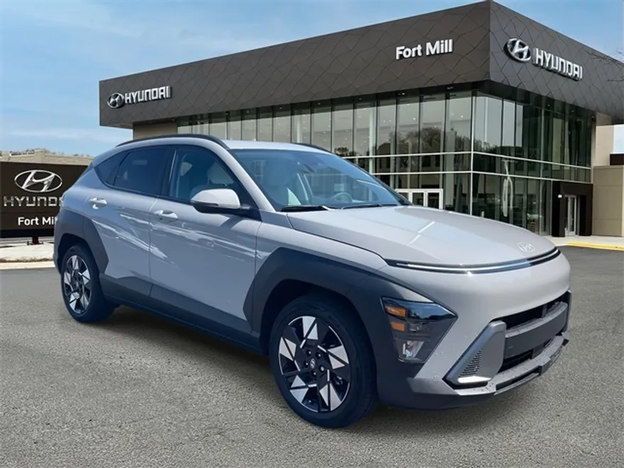 2025 Hyundai Kona SEL photo 1