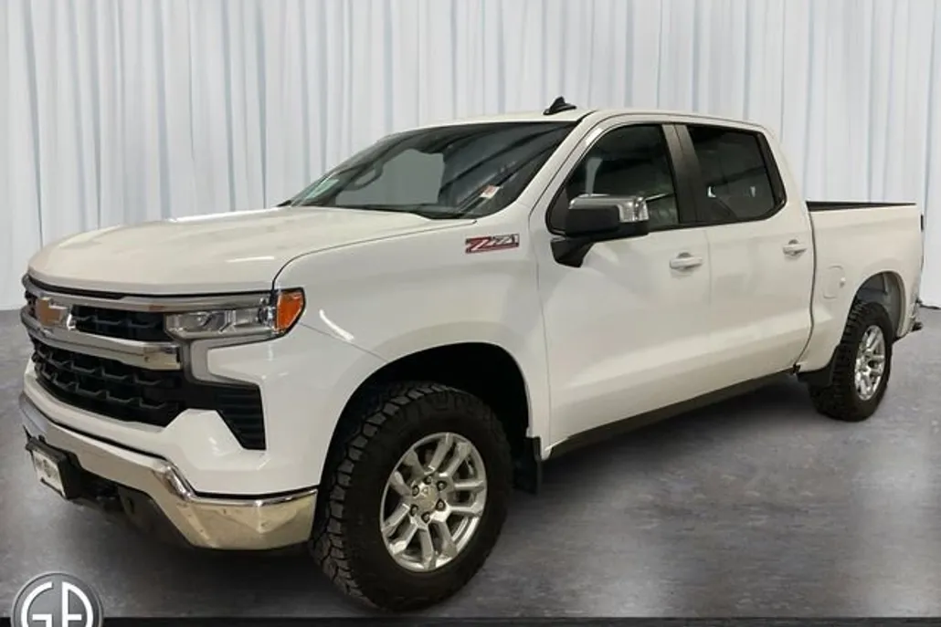 2024 Chevrolet Silverado 1500 LT photo 1