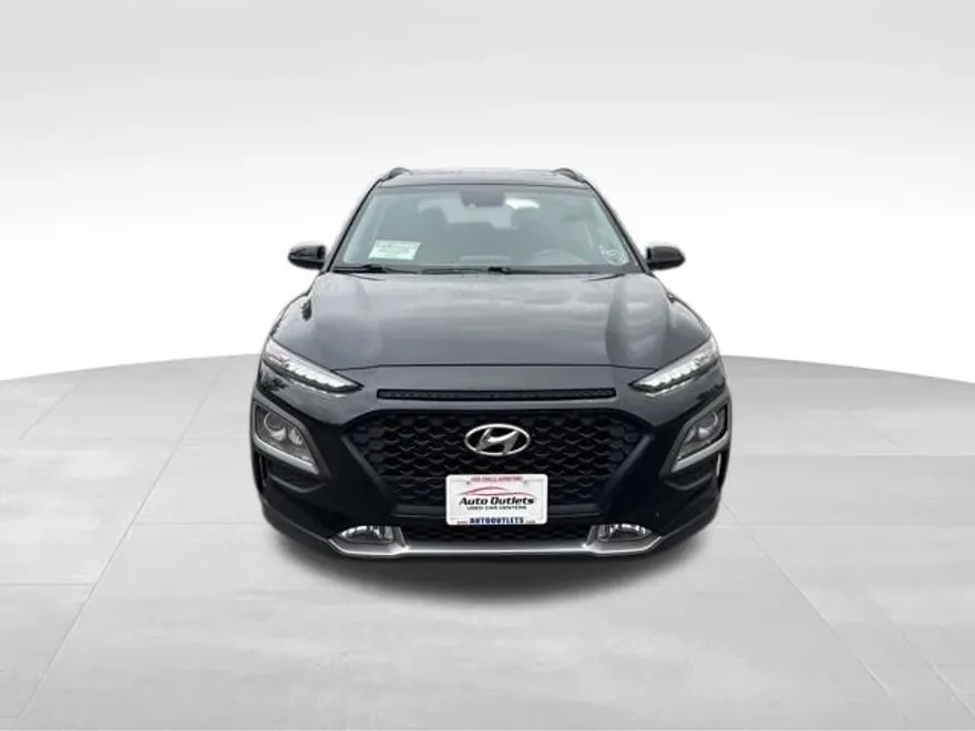 2020 Hyundai Kona SEL Plus photo 1