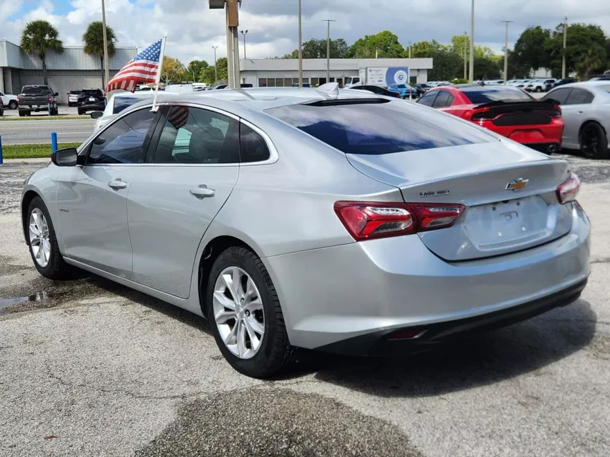 2020 Chevrolet Malibu 1LT photo 1