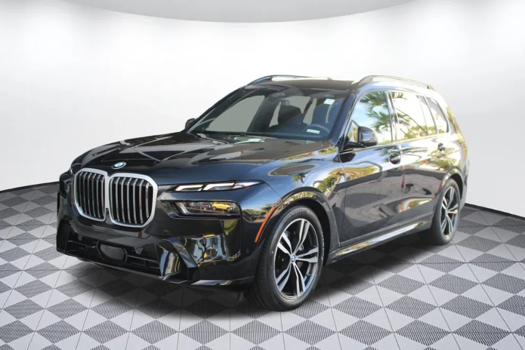 2023 Bmw X7 xDrive40i photo 1