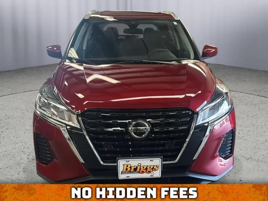 2021 Nissan Kicks SV photo 1