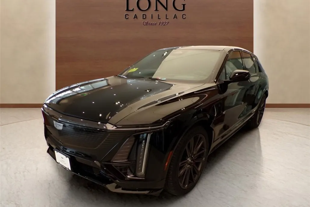 2026 Cadillac Lyriq photo 1