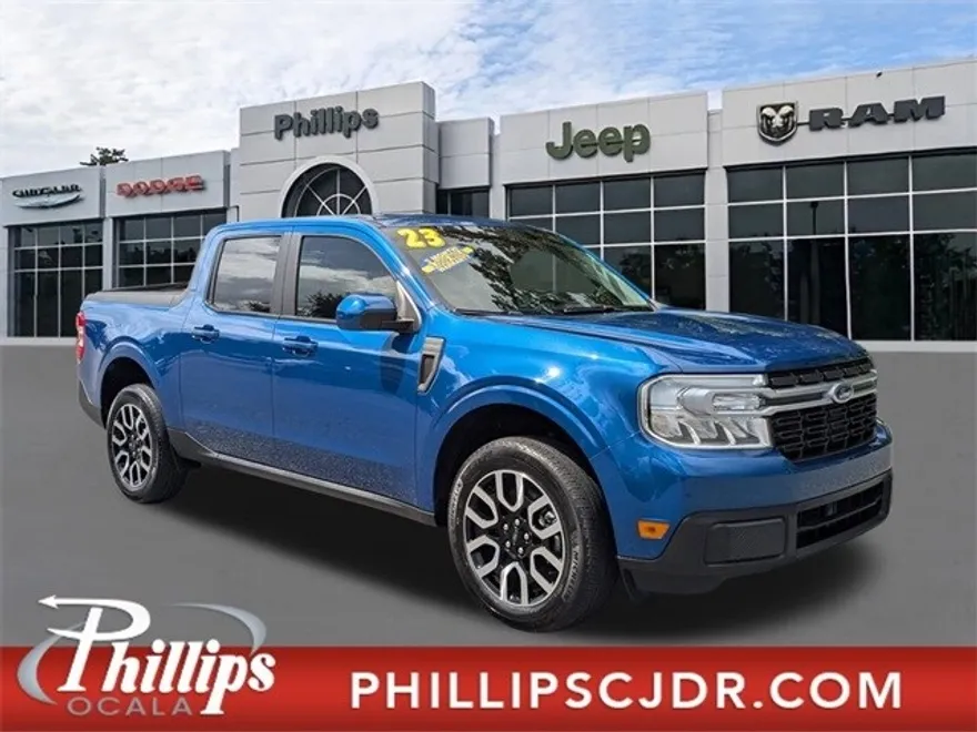 2023 Ford Maverick Lariat photo 1