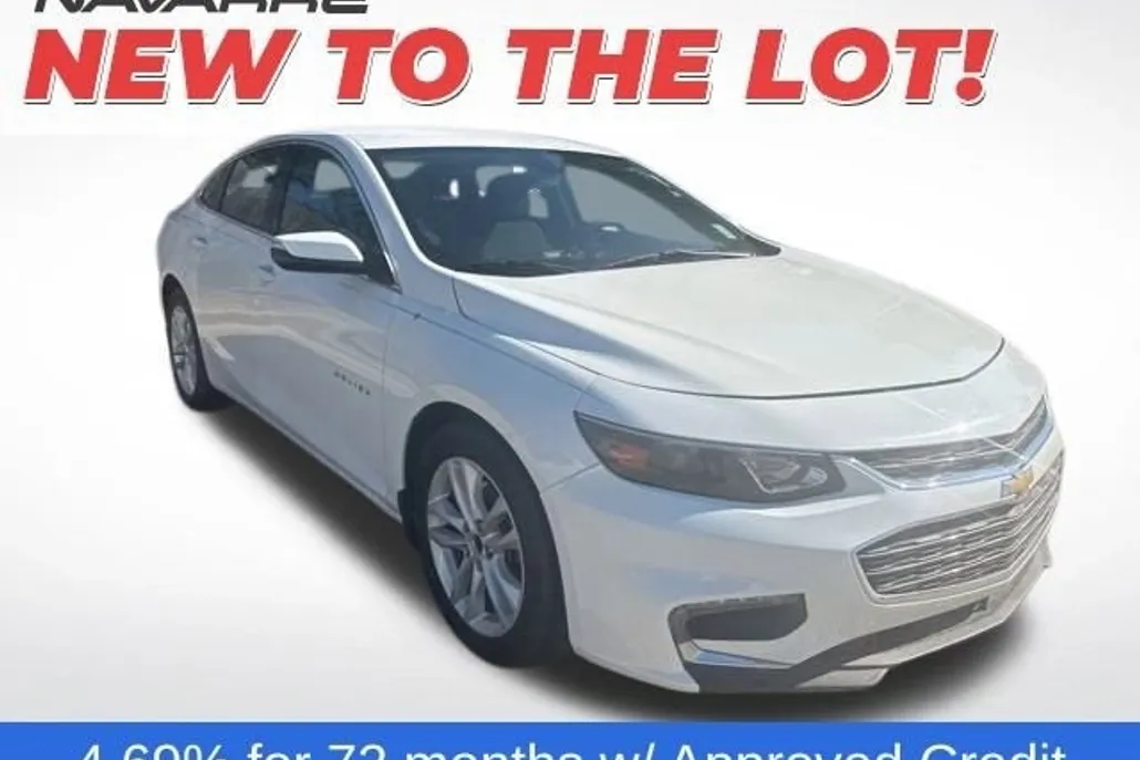2016 Chevrolet Malibu 1LT photo 1