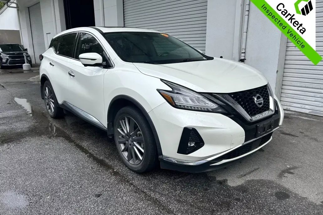 2021 Nissan Murano SV photo 1