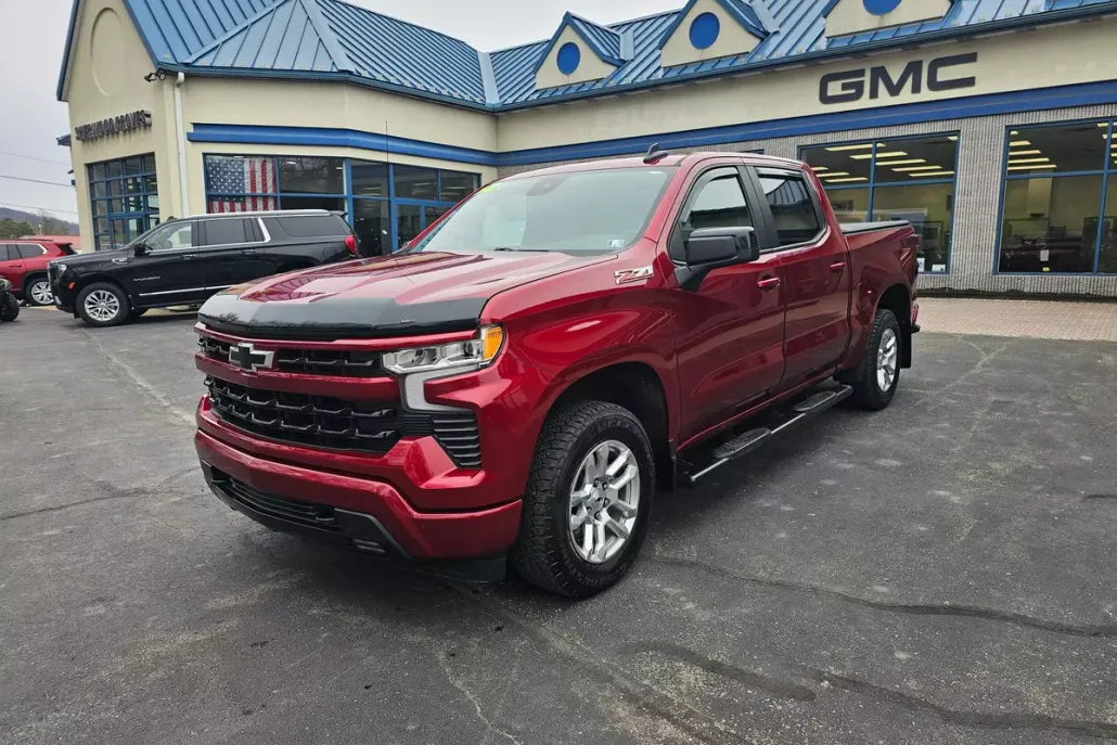 2022 Chevrolet Silverado 1500 RST photo 1