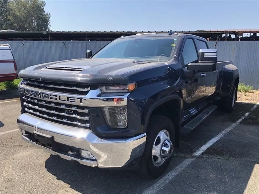 2020 Chevrolet Silverado 3500HD LTZ photo 1