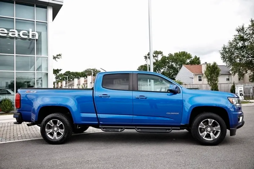 2018 Chevrolet Colorado Z71 photo 1