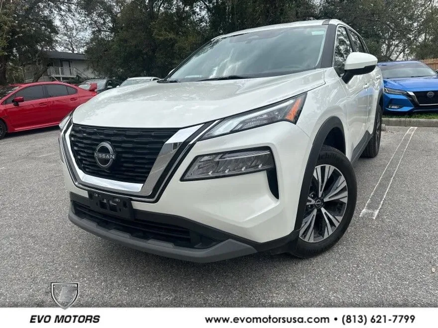 2023 Nissan Rogue SV photo 1