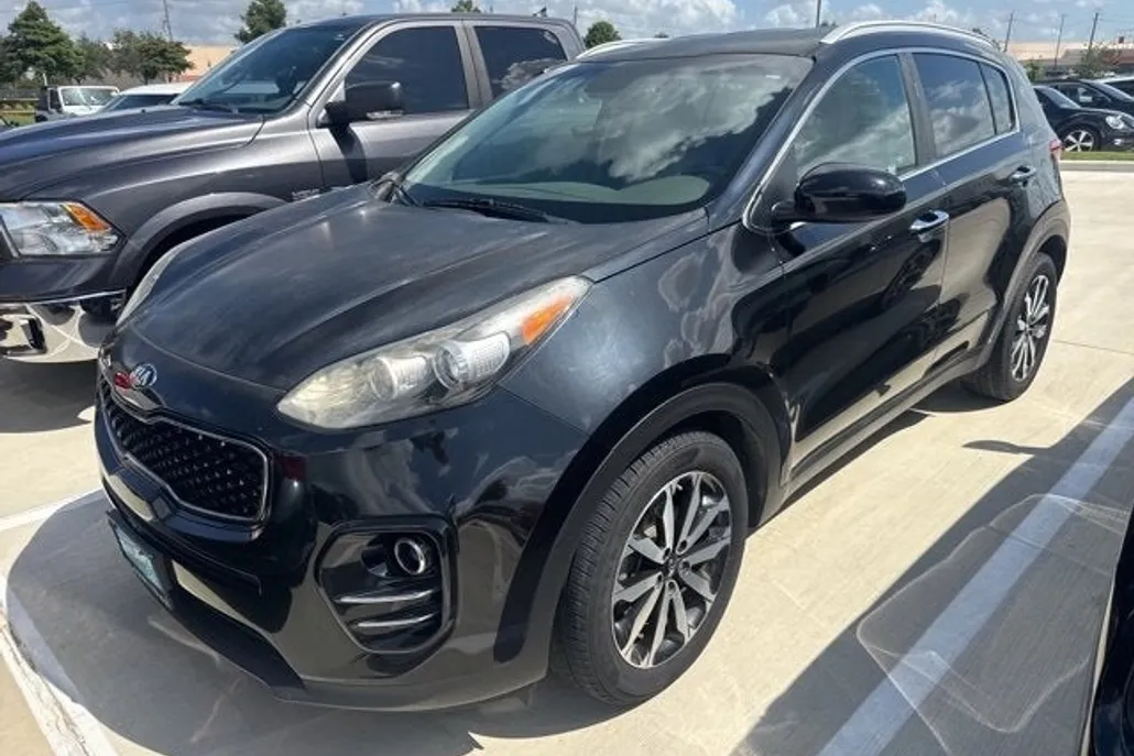 2017 Kia Sportage EX photo 1