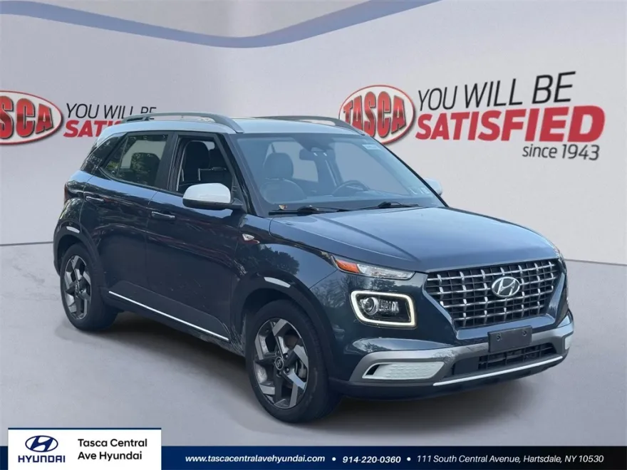 2023 Hyundai Venue Limited photo 1
