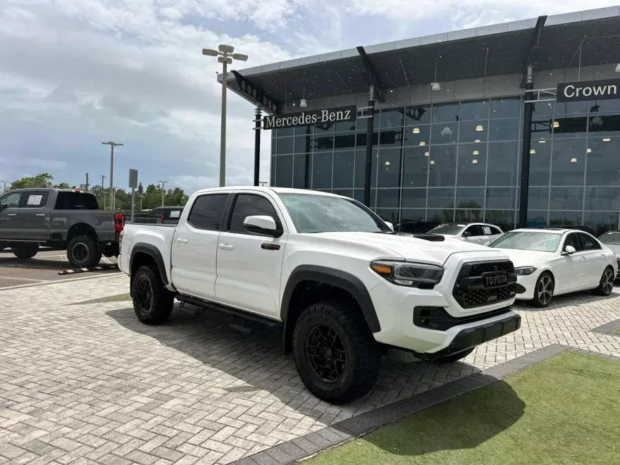 2021 Toyota Tacoma 4x4 TRD Pro photo 1