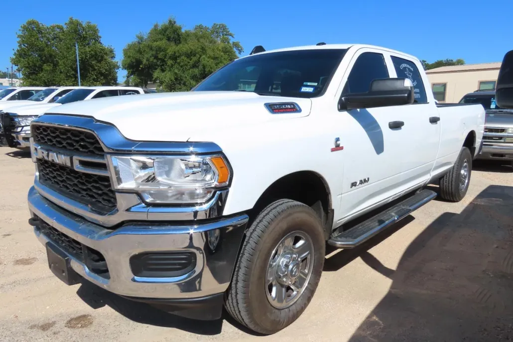 2022 Ram 3500 Tradesman photo 1
