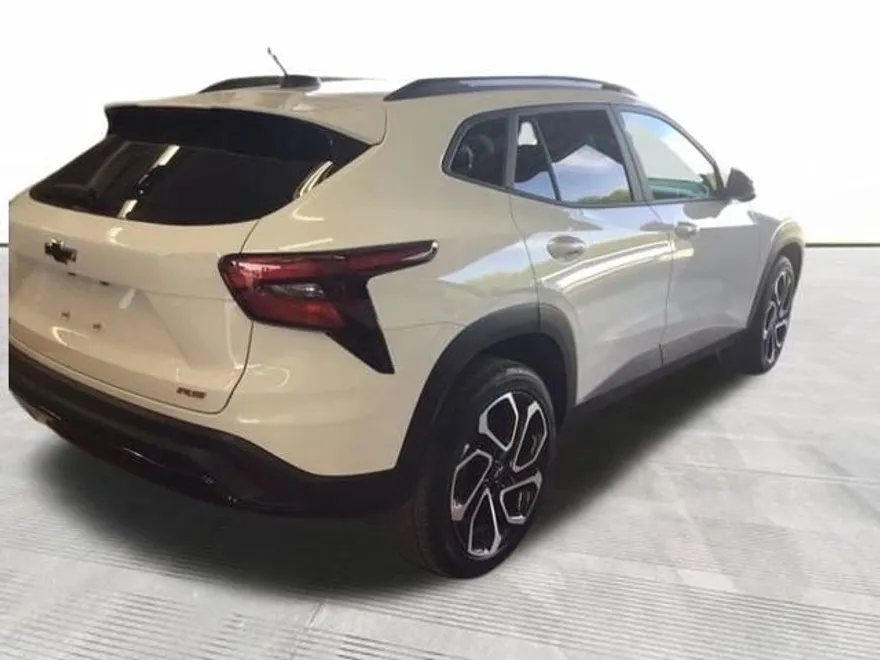 2024 Chevrolet Trax photo 1