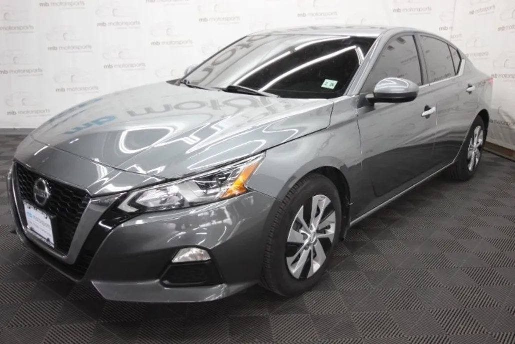 2021 Nissan Altima 2.5 S photo 1