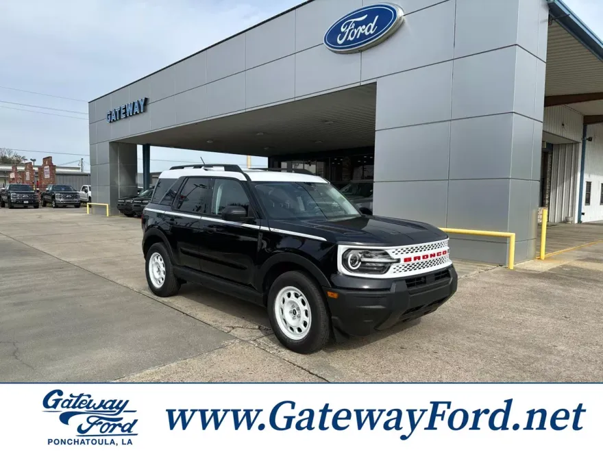 2025 Ford Bronco Sport Heritage photo 1