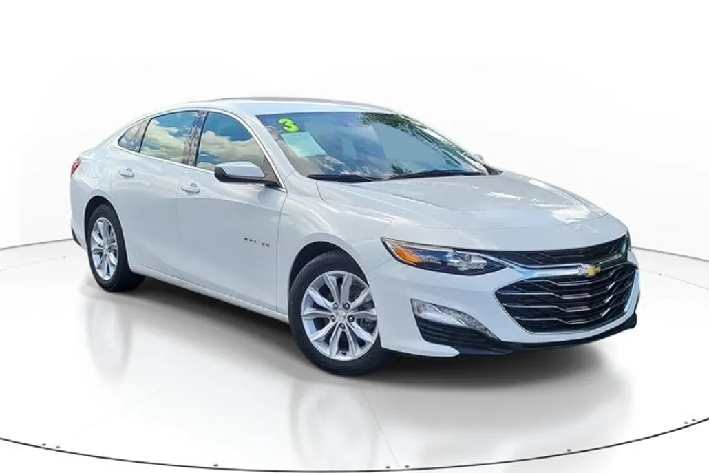 2023 Chevrolet Malibu 1LT photo 1