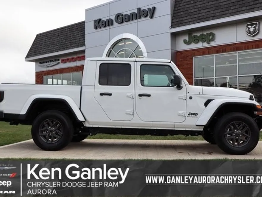 2025 Jeep Gladiator Sport S photo 1