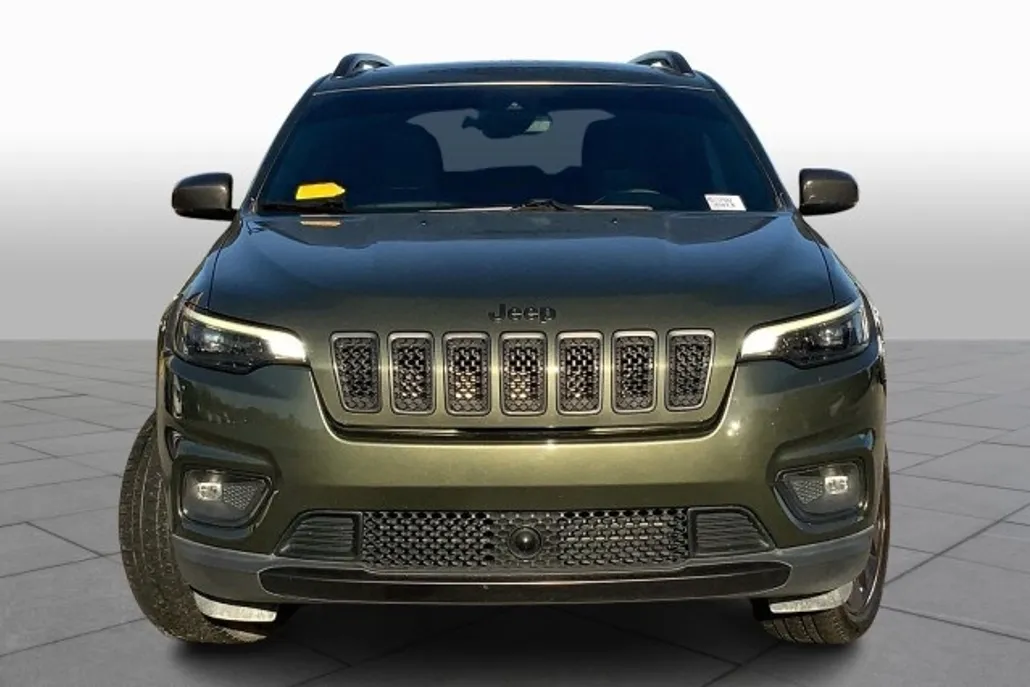 2021 Jeep Cherokee Latitude Lux photo 1