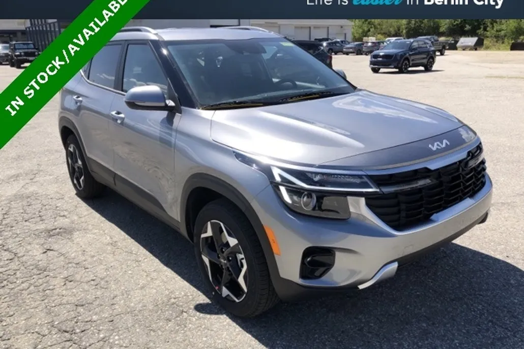2026 Kia Seltos S photo 1