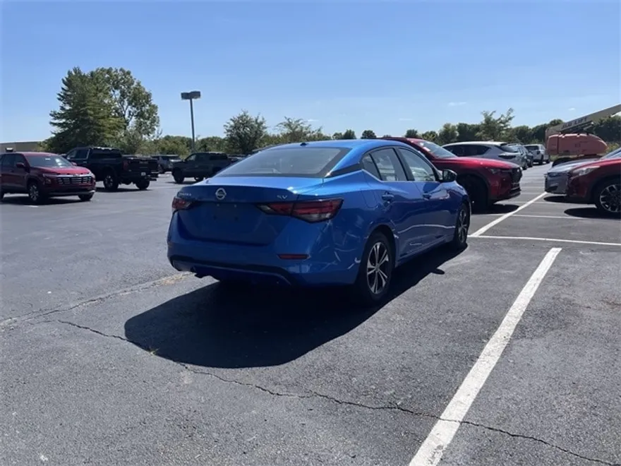 2023 Nissan Sentra SV photo 1