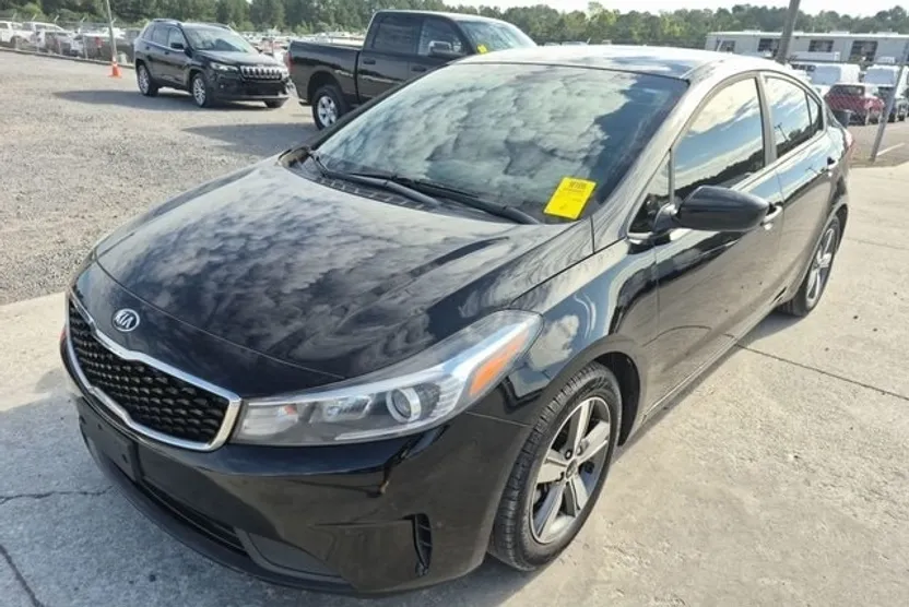 2018 Kia Forte S photo 1
