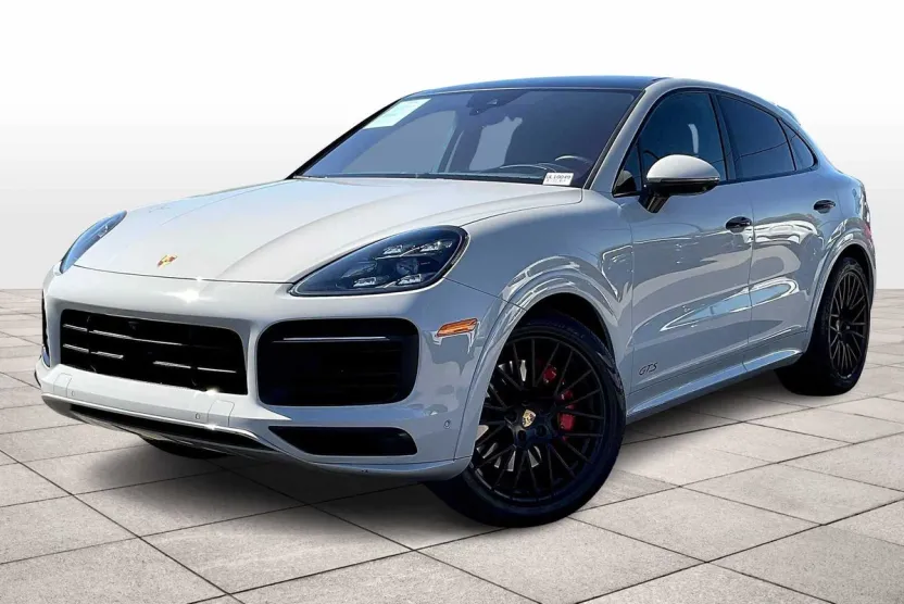 2022 Porsche Cayenne GTS Coupe photo 1