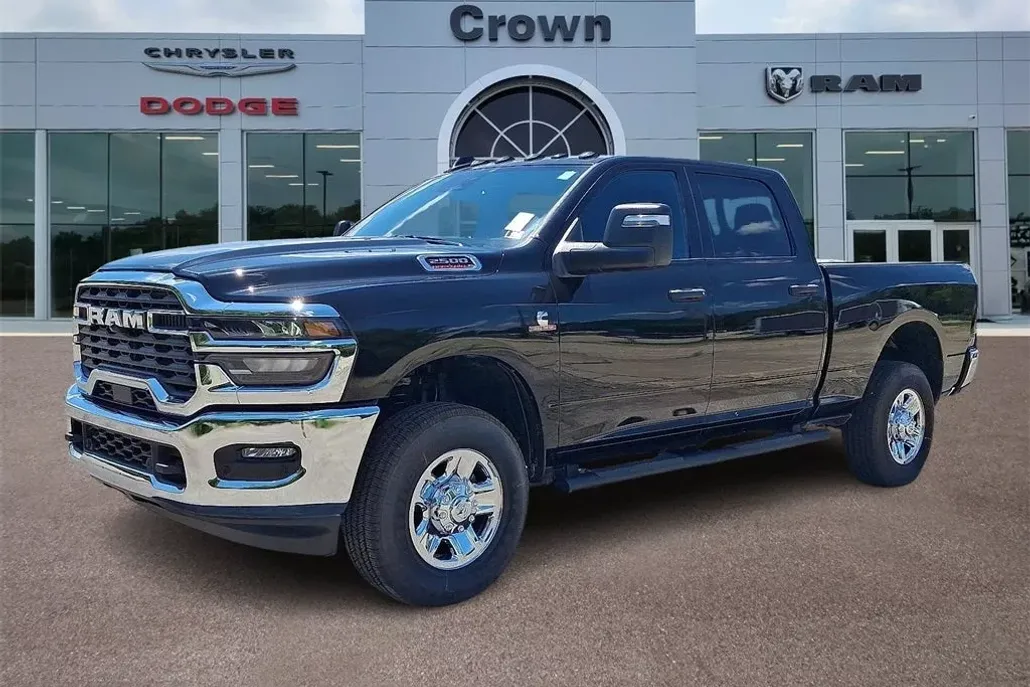 2025 Ram 2500 Tradesman photo 1