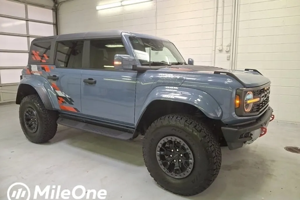 2024 Ford Bronco Raptor photo 1