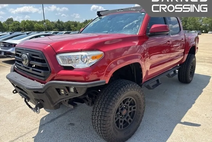 2019 Toyota Tacoma SR photo 1