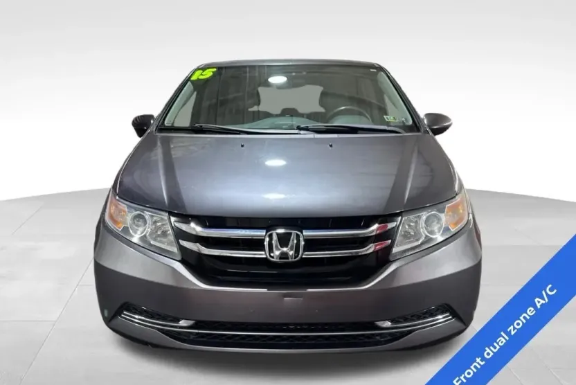 2015 Honda Odyssey EX photo 1