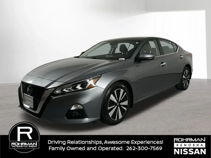 2020 Nissan Altima 2.5 SV photo 1