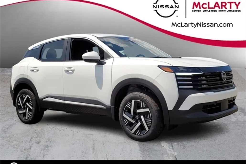 2025 Nissan Kicks SV photo 1