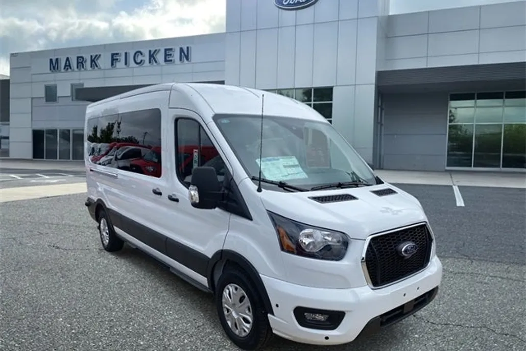 2025 Ford Transit Passenger XLT photo 1