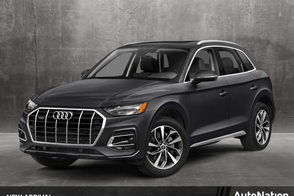2022 Audi Q5 S line Premium photo 1