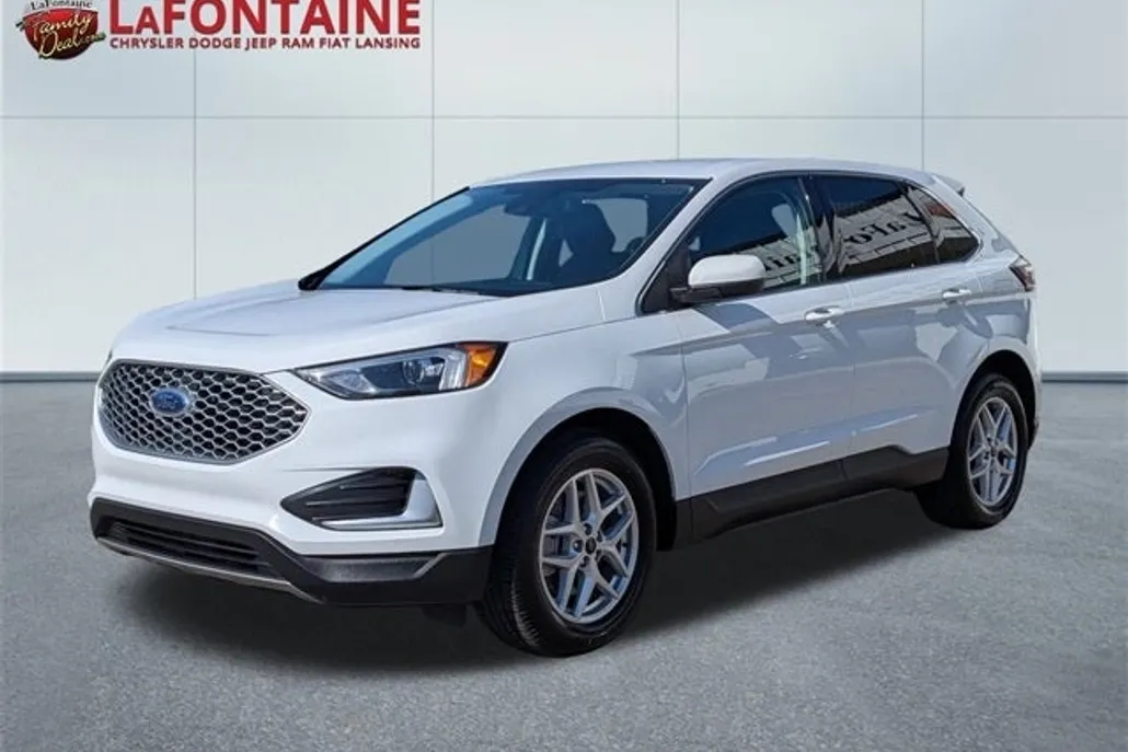2024 Ford Edge SEL photo 1